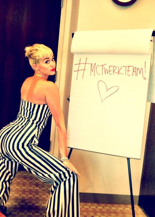 Miley Cyrus Twerking Miley Cyrus Twerking