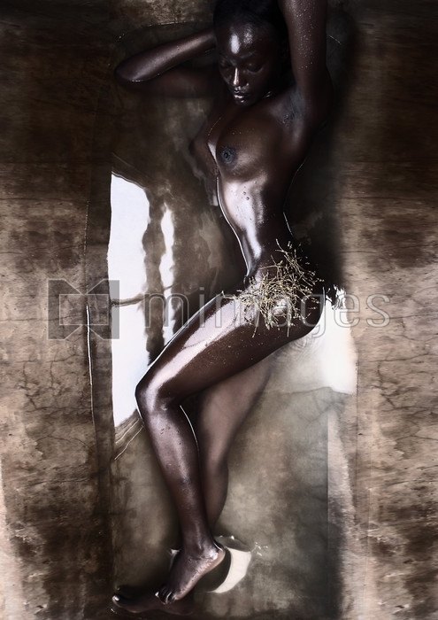 Naked African Women Bathing Naked African Women Bathing
