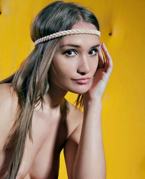 Naked And Adored Erotic Beauty Emilia A
