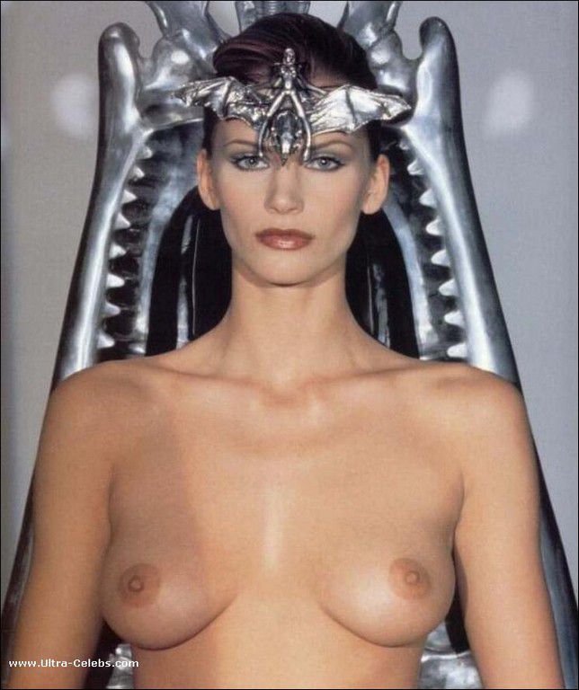 Natasha Henstridge Nude