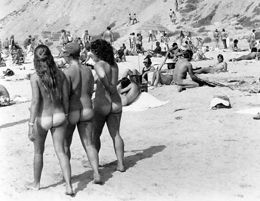 Nude Girl Blacks Beach San Diego