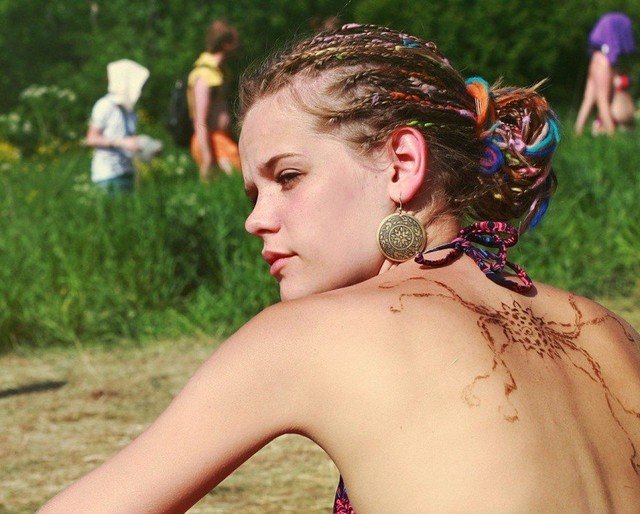 Nude Hippie Girl Festival Nude Hippie Girl Festival