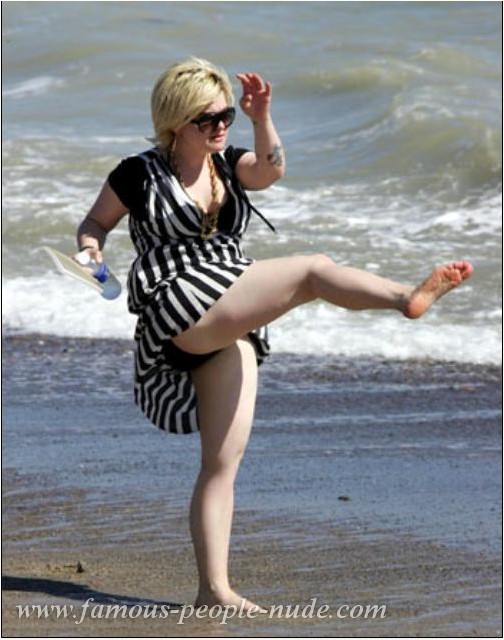 Nude Kelly Osbourne Upskirt Nude Kelly Osbourne Upskirt