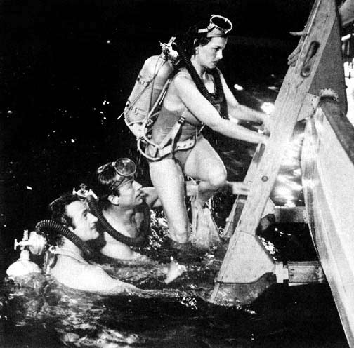 Richard Egan Jane Russell Underwater Richard Egan Jane Russell Underwater