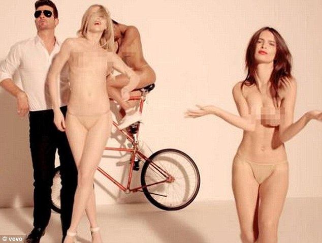 Robin Thicke Blurred Lines Nude