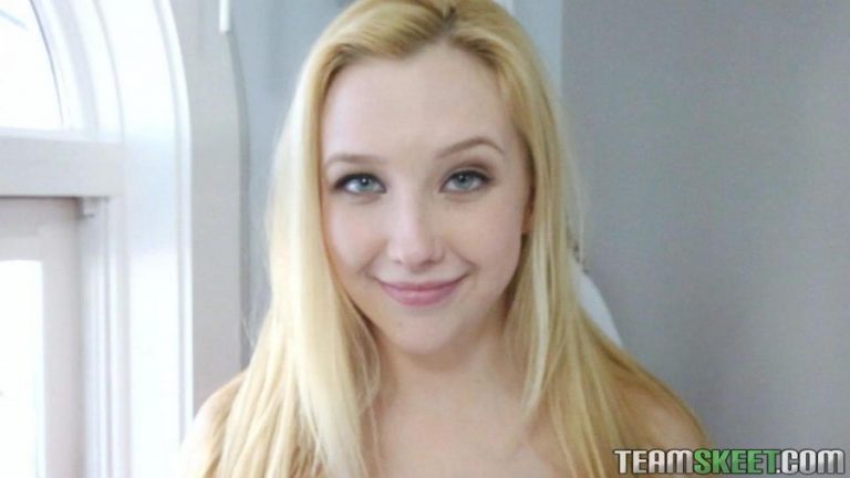 Samantha Rone Allure Samantha Rone Allure