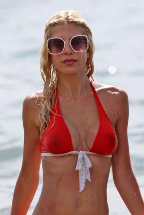Tori Spelling Nipples Tori Spelling Nipples