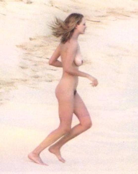 Uma Thurman Nude Pussy Uma Thurman Nude Pussy