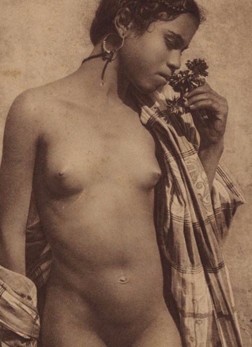 Vintage Nude African Girls Vintage Nude African Girls