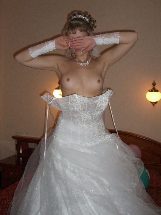 Wedding Bride Oops Accidental Nudity Wedding Bride Oops Accidental Nudity