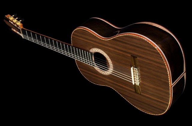 Bellucci Classical Guitar Bellucci Classical Guitar